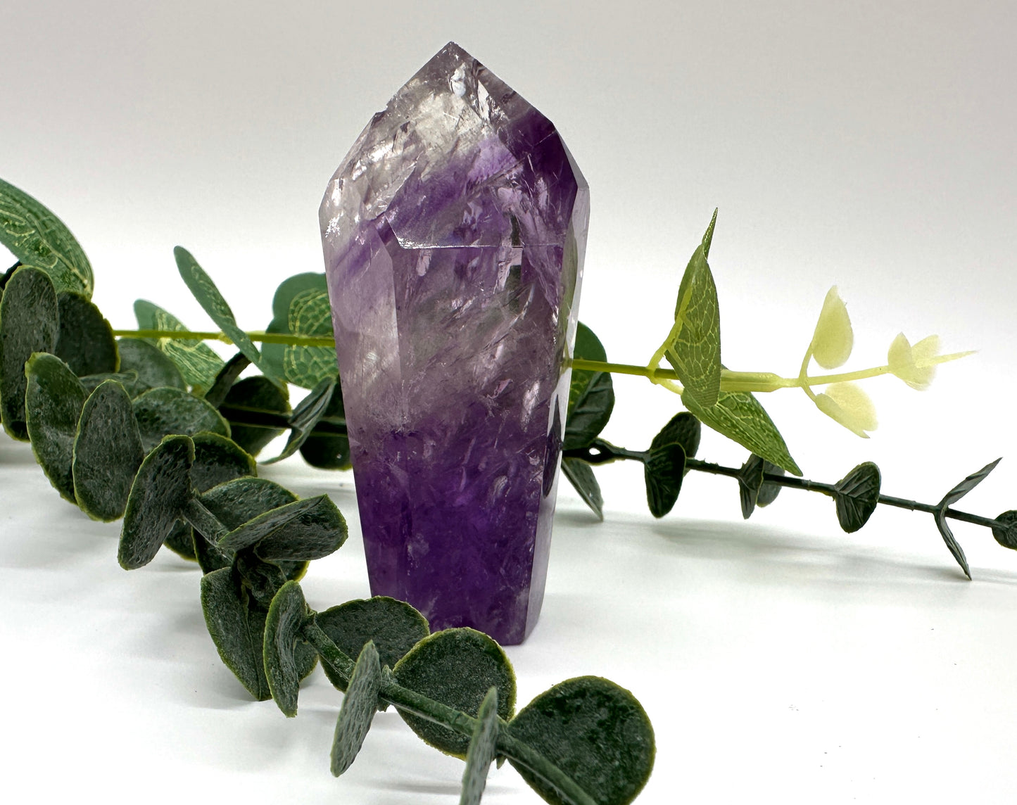 Polierte Amethystspitzen