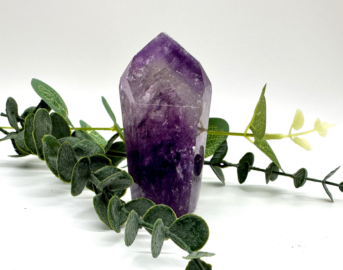 Polierte Amethystspitzen