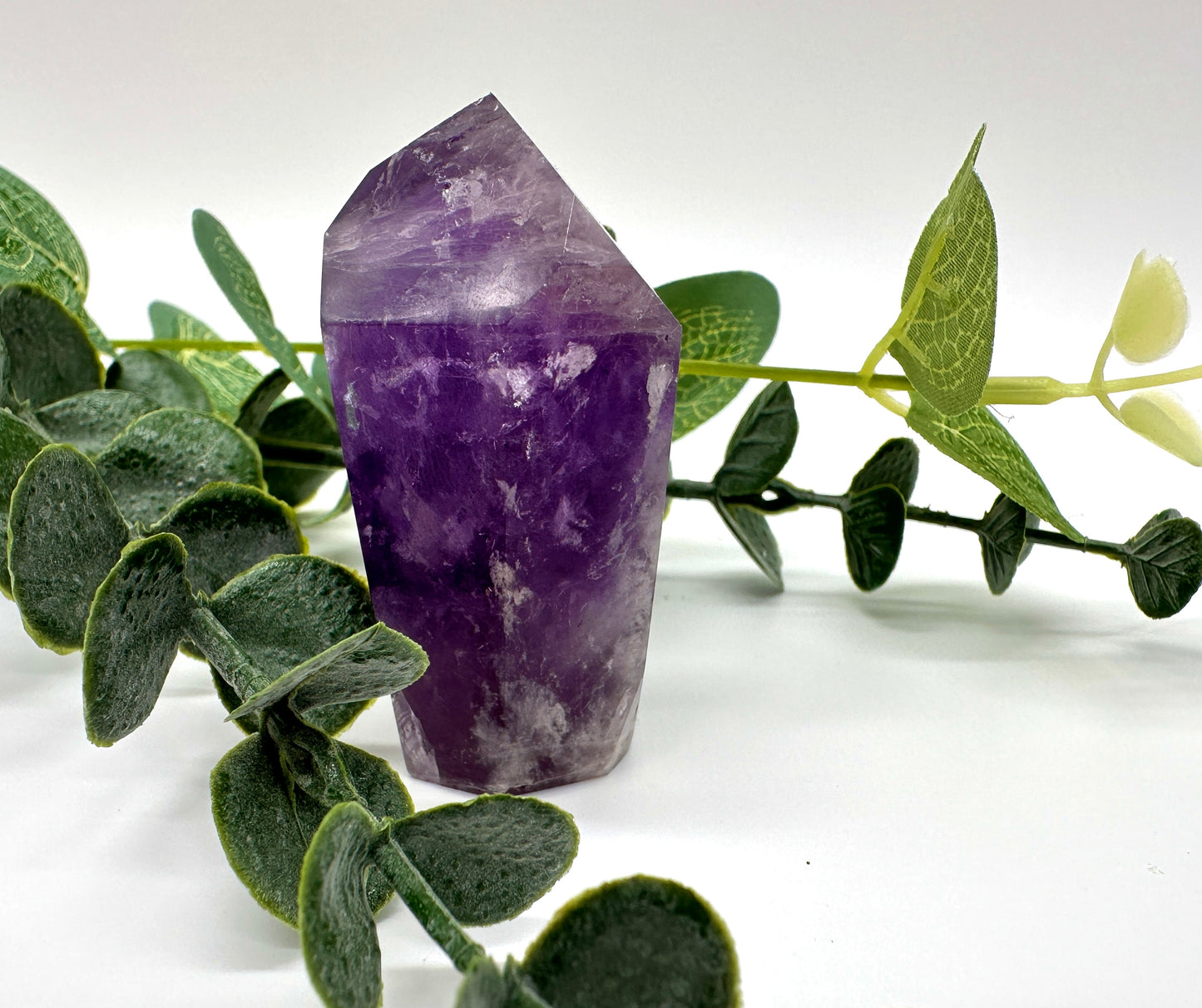 Polierte Amethystspitzen
