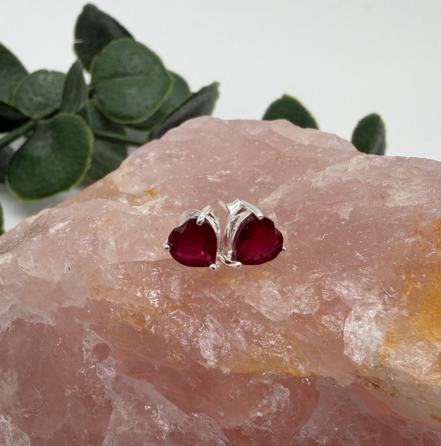 Rubin AA+ 925er Silber Ohrstecker