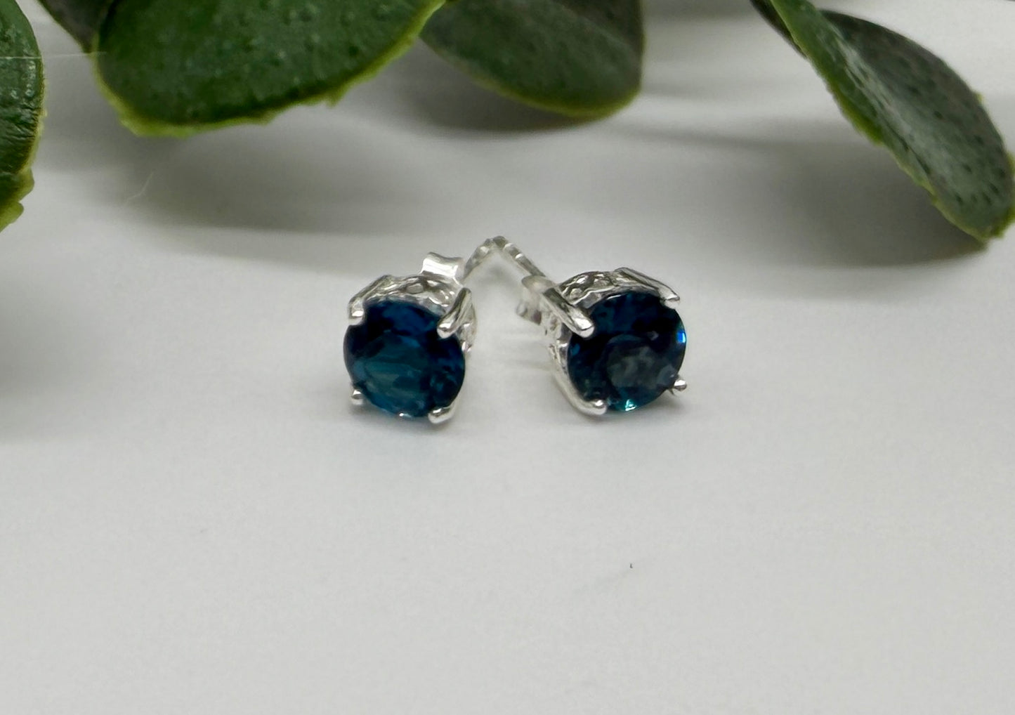 London Topas AAA+ 925er Silber Ohrstecker