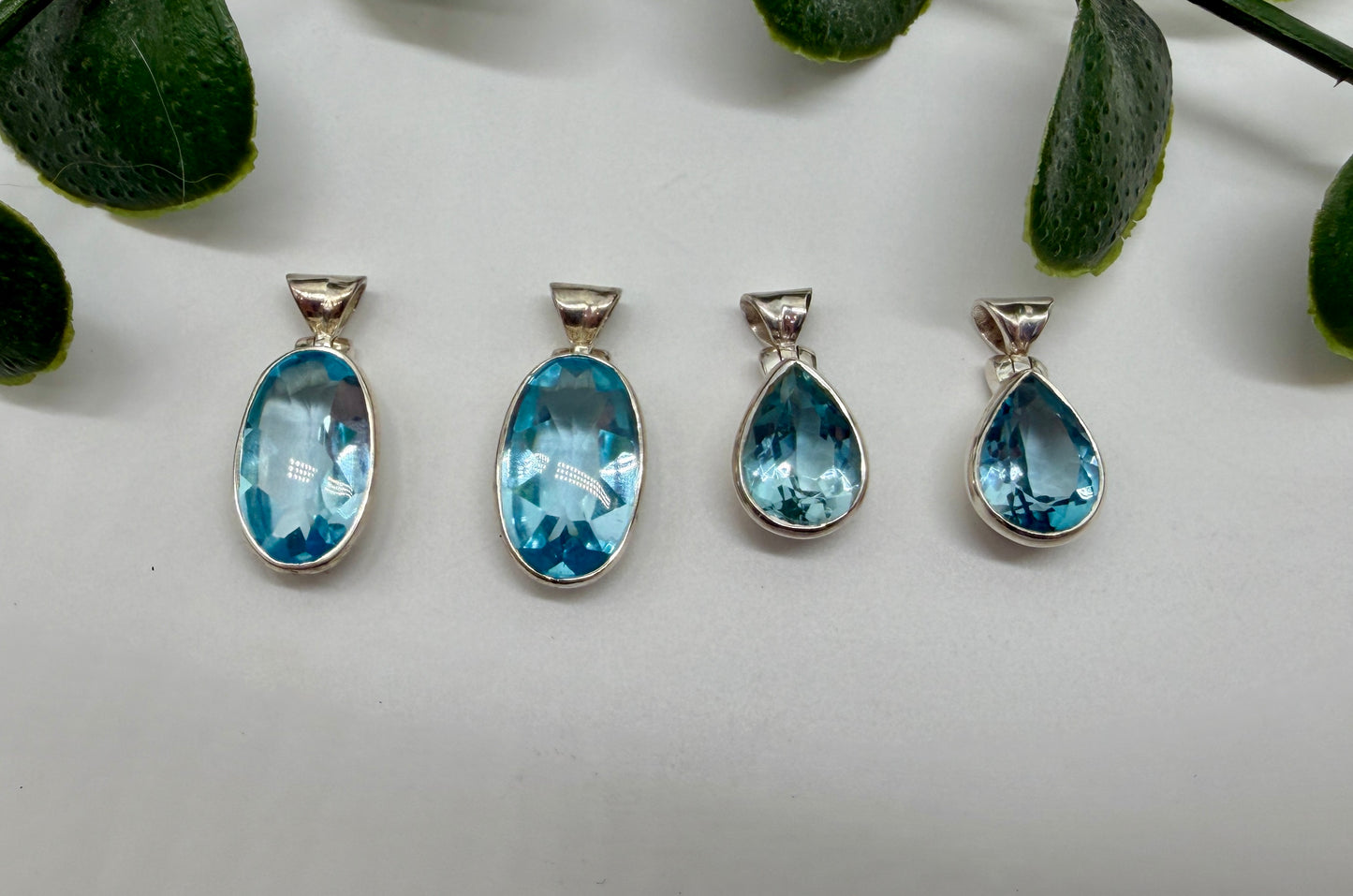 Topas AAA+ 925er Silber Anhänger