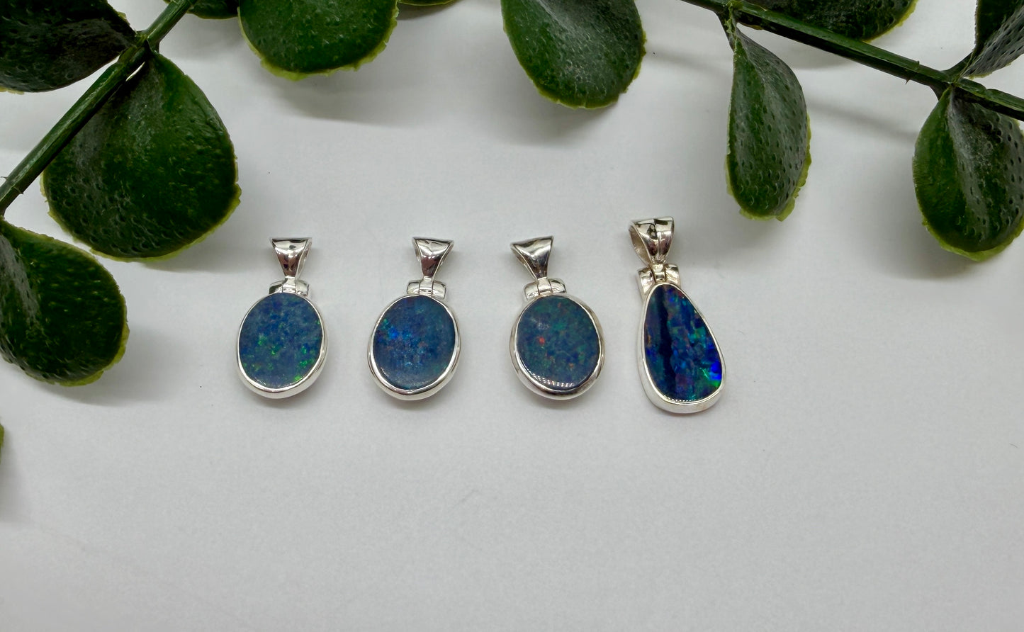 Opal AA+ Anhänger 925er Silber